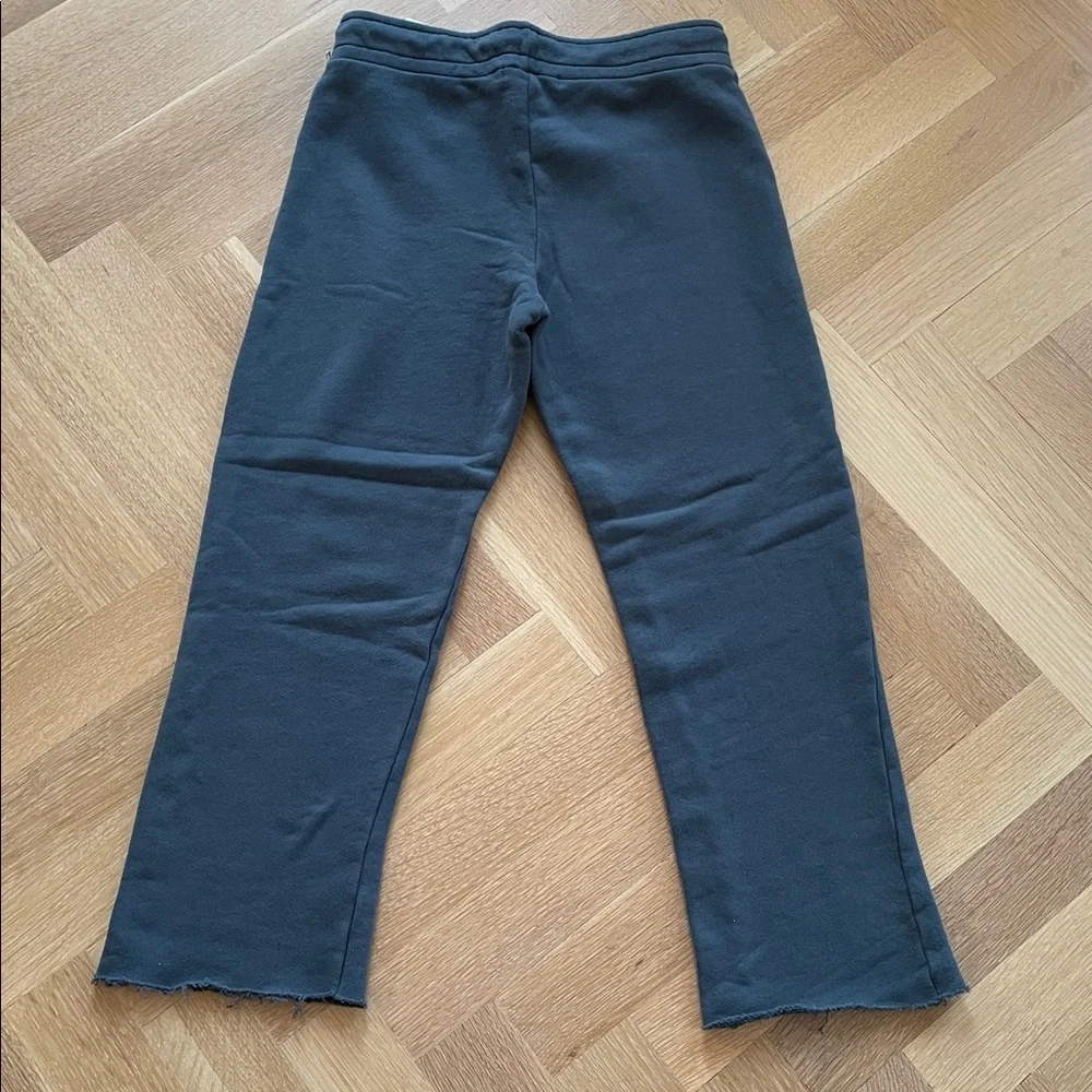PerfectWhiteTee raw edge fleece sweatpants size medium NWT - Picture 5 of 9